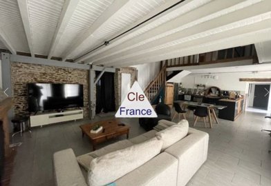 propertyforsaleinfrance-withclefrancejoinourm