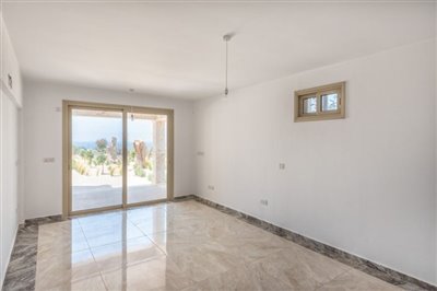 Detached Villa For Sale  in  Sea Caves