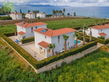 Detached Villa For Sale  in  Argaka