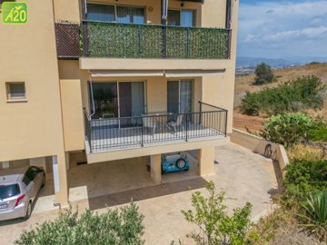 Apartment For Sale  in  Neo Chorio