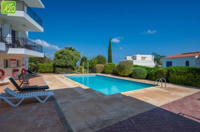 First Floor Apartment For Sale  in  Neo Chorio