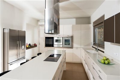 scaled-kitchen-1024x682