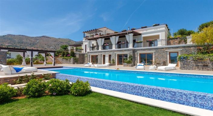 Image No.1-6 Bed Villa for sale