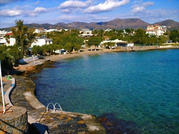 Nearby sandy town beach Amoudi