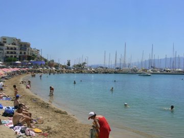 Beach in Agios Nikolaos