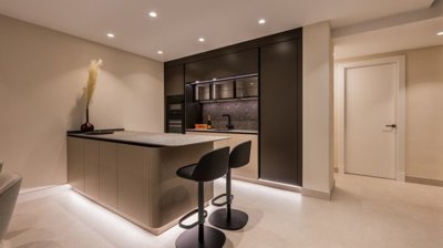 Fitted Kitchen