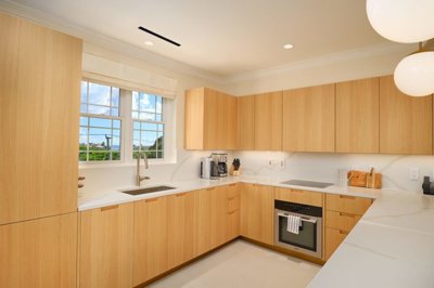 pendry-302-kitchen-1-scaled