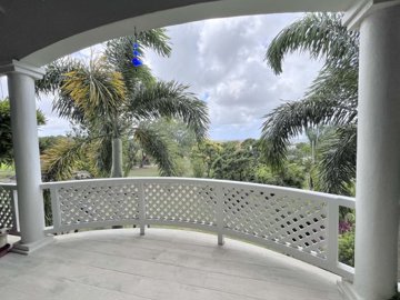 14-patio-view-scaled