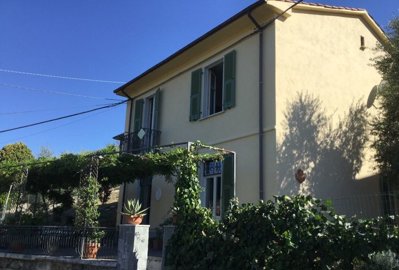 1 - Fivizzano, Property