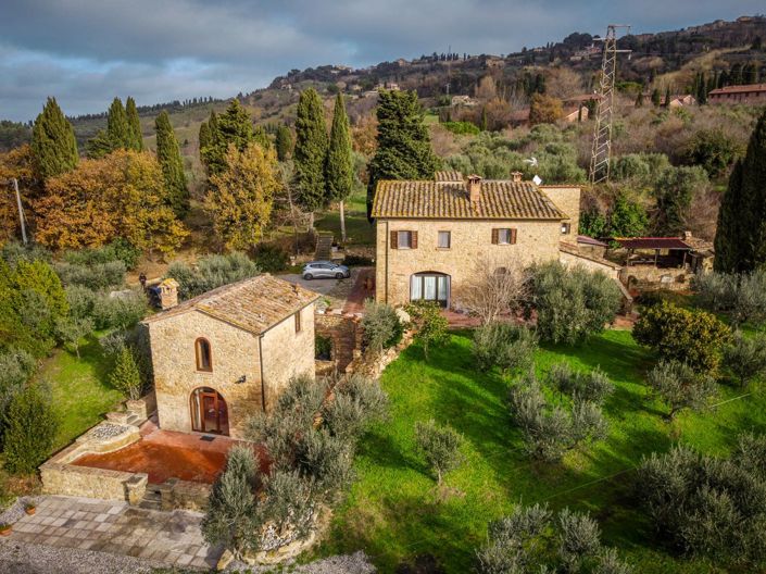 Image No.1-Propriété de 5 chambres à vendre à Volterra