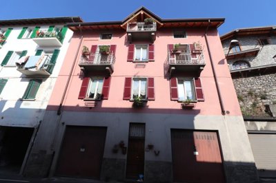 1 - Colonno, Maison