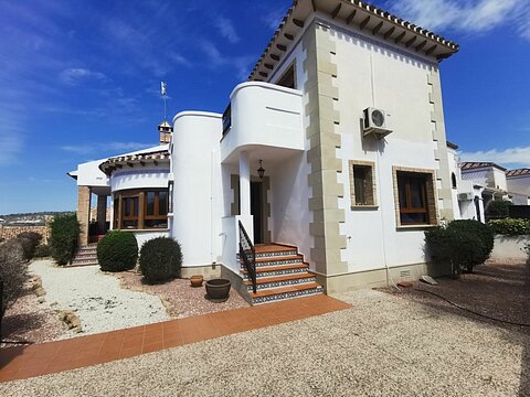 Image No.1-3 Bed Villa for sale