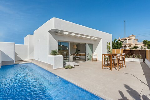 Image No.1-3 Bed Villa for sale