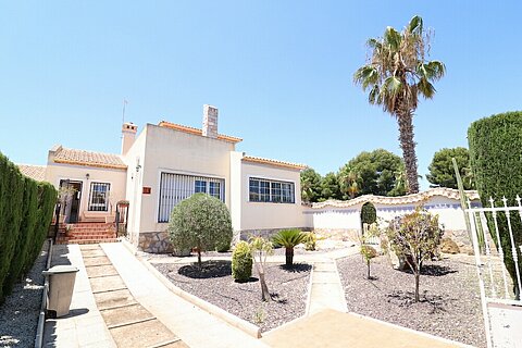 Image No.1-3 Bed Villa for sale