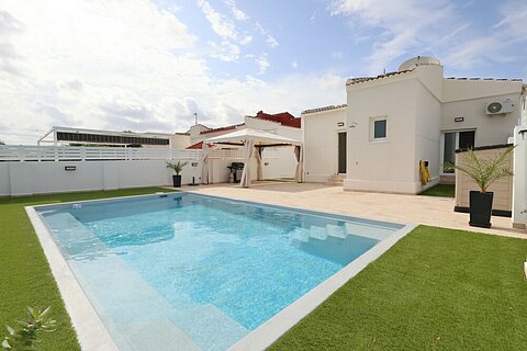 Image No.1-3 Bed Villa for sale