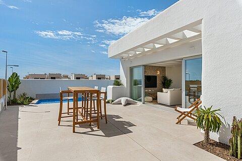 Image No.1-3 Bed Villa for sale