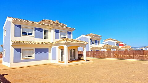 Image No.1-Villa de 3 chambres à vendre à Lorca