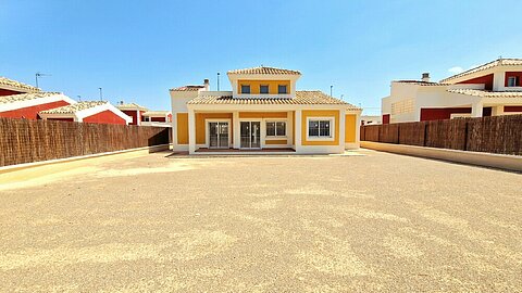 Image No.1-3 Bed Villa for sale