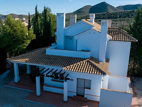 Image No.1-3 Bed Villa for sale