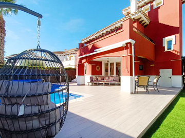 mar-menor-golf-villa-calle-laurel-20-pool-07-