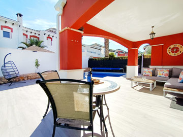 mar-menor-golf-villa-calle-laurel-20-patio-01