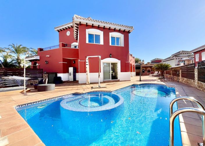 Image No.1-4 Bed Villa for sale