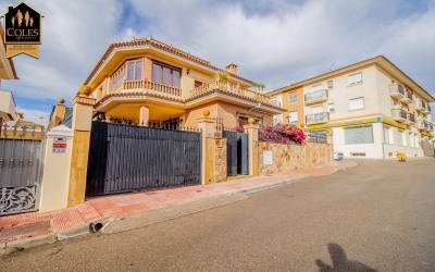 Cole's of Andalucia most sold property