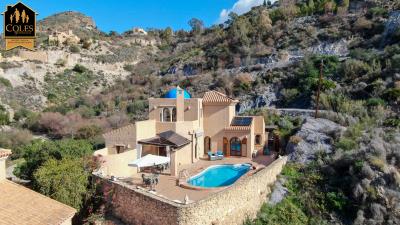 Cole's of Andalucia most sold property