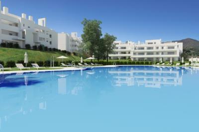 A1_Solana_Village_-apartments_La-_Cala_Golf_pool_2_1