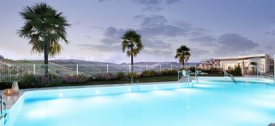 ALONIA_PISCINA_ILUMINADA_HD-0000