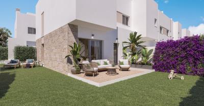 Los-Nogales-Living-chalets-de-obra-nueva-en-Malaga-con-jardin-privado-scaled