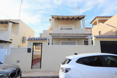 1 - Villamartin, House