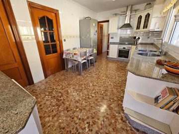19295bedroomvillainmardecristal15032411372320