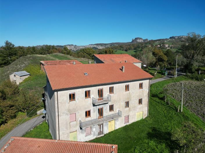 Sestino, Farmhouse