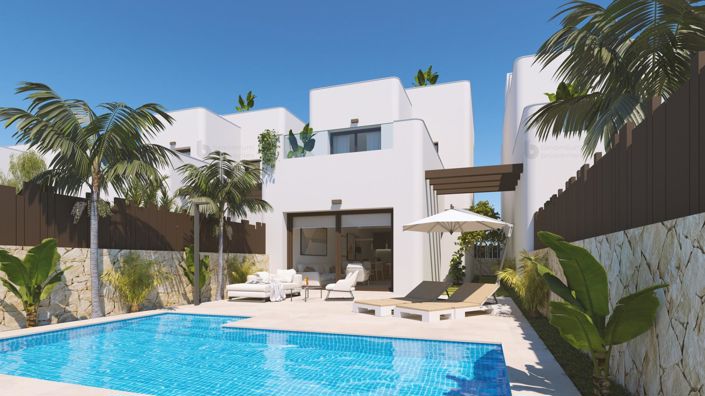 Image No.1-3 Bed Villa for sale