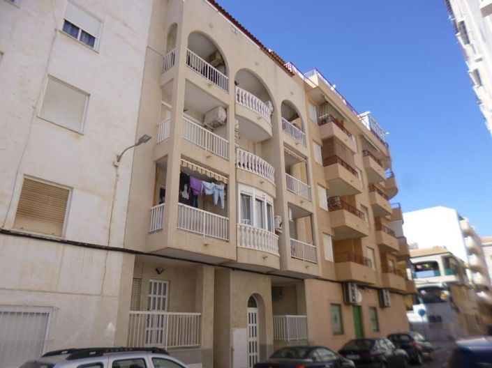 Image No.1-Appartement de 2 chambres à vendre à Torrevieja