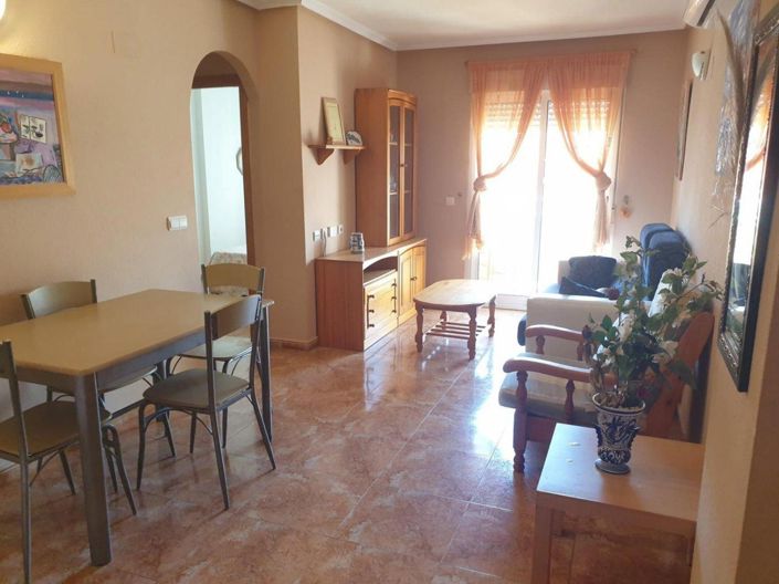 Image No.1-Appartement de 2 chambres à vendre à Torrevieja