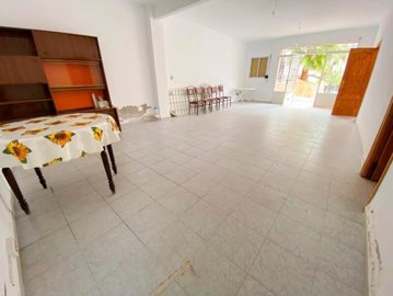 vh1967-village-town-house-for-sale-in-taberno