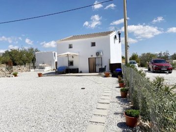 vh2429-country-house-for-sale-in-velez-rubio-