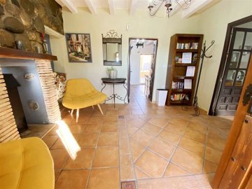 vh2495-country-house-for-sale-in-rambla-de-ta