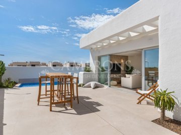 4villa-santorini-dolores