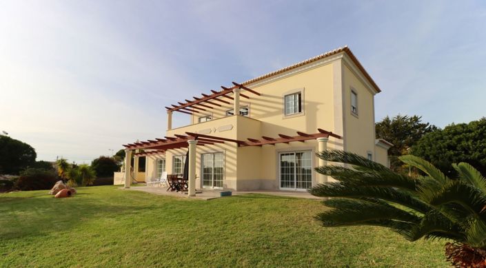 Image No.1-3 Bed Villa for sale