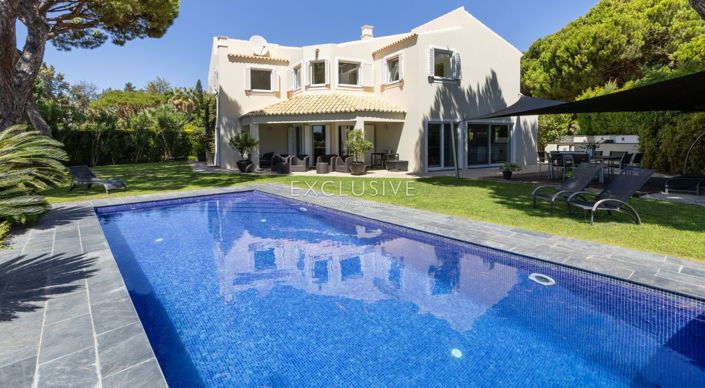 Image No.1-4 Bed Villa for sale