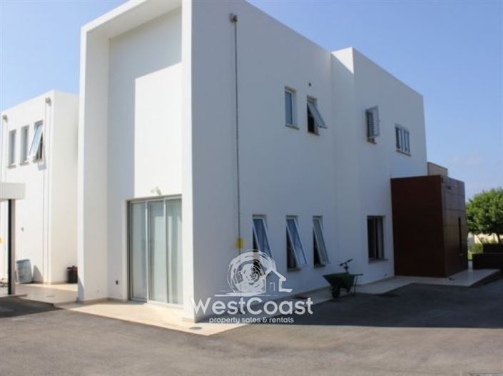 Image No.1-5 Bed Villa for sale