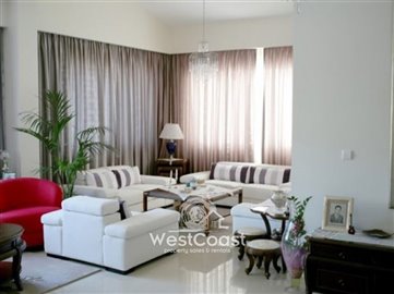 42978-4-bedroom-plus-studio-villa-emba-paphos