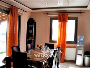 67233-lovely-3-bedroom-villa-for-sale-in-tsad