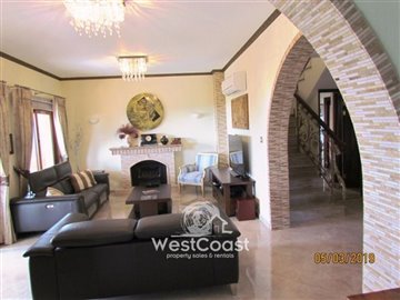 98168-detached-villa-for-sale-in-tsadafull