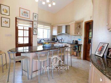 112587-detached-villa-for-sale-in-kamares-tal