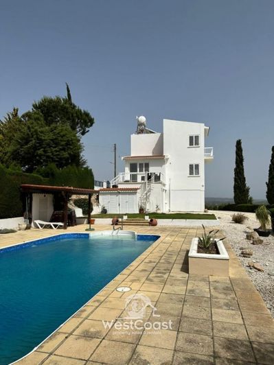 Image No.1-3 Bed Villa for sale