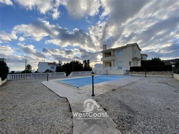 155082-detached-villa-for-sale-in-peyiafull